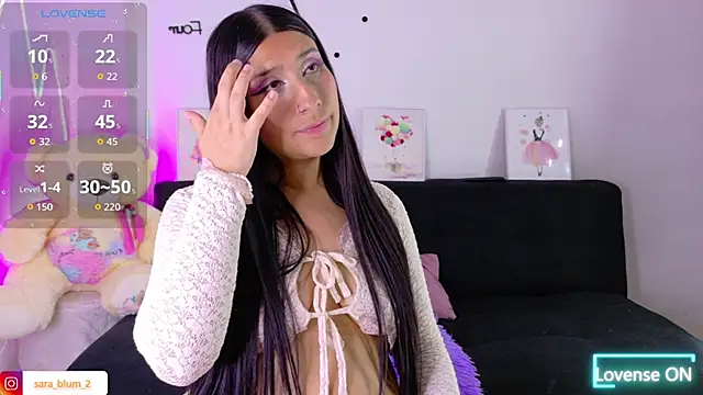 Sara_Blum Adlı Modelin Canlı XXX Sohbeti