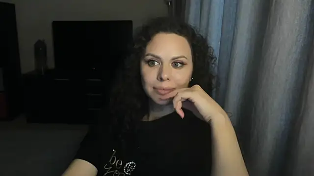 MollyCheiz's Live XXX Chat
