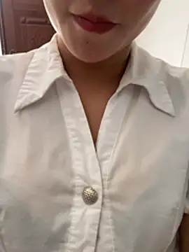 Chat XXX en directo de Meimei-bb