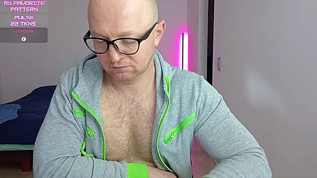 kevintyler69's Live XXX Chat