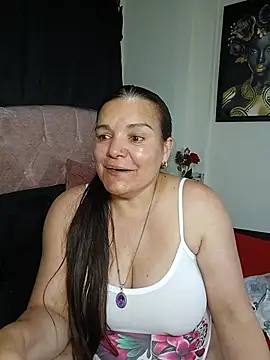 Chat XXX en directo de Zuleyka_69