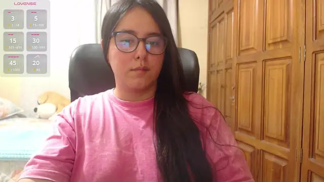 XXX chat uživo modela Venus_cat_
