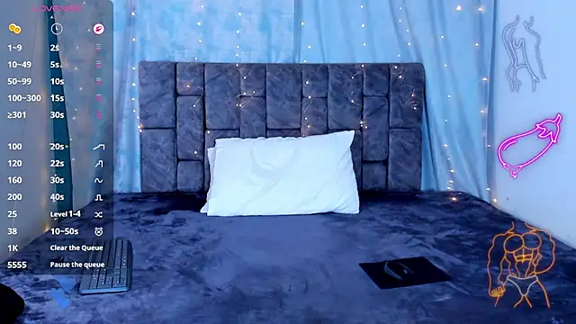 Онлайн чат XXX NicolasTorrez