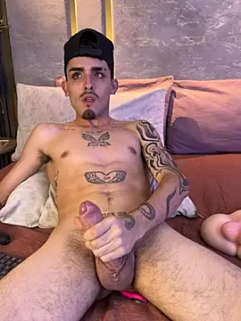 Czat XXX na żywo – NikoStone_