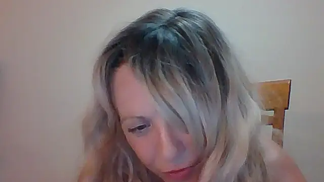 Chat XXX en directo de Custard-Lovers