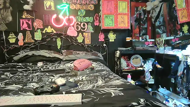 Chatroom XXX en direct de Splash_Queen420