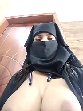 Aafreen_36's Live XXX Chat