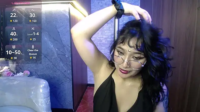 Aura_cute_ live XXX chat