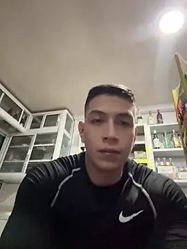 OliverWest04 现场XXX聊天