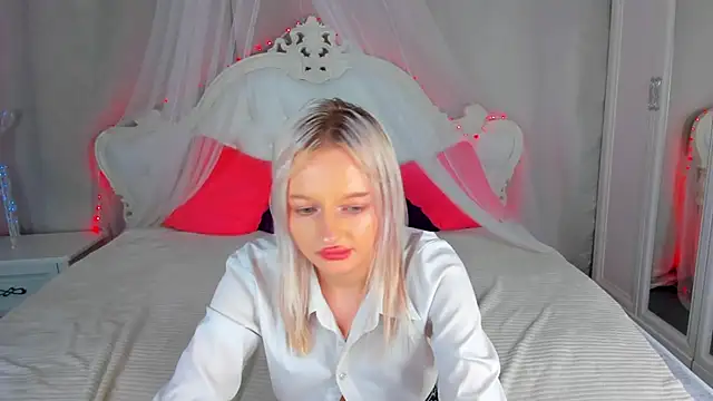 AlessaKiss 现场XXX聊天