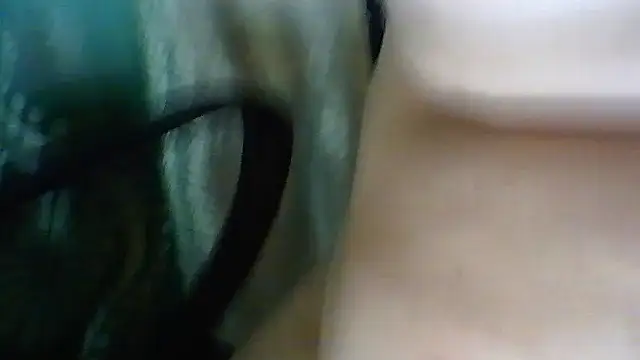 Chat XXX en directo de shar444