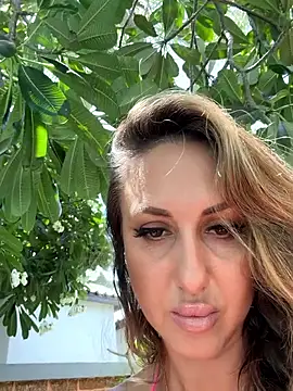 Bella-Grace Live XXX-Chat