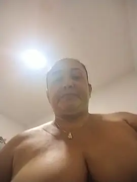 Chat XXX en directo de Nini_Love_