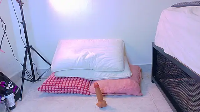 SofiaDiamond_ Live XXX-Chat