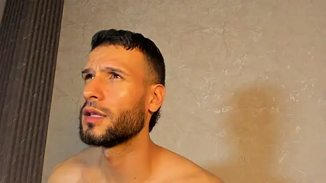 Jacob_Benelli – Naživo XXX chat
