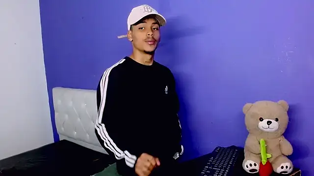 Angel_foxc13 – Naživo XXX chat