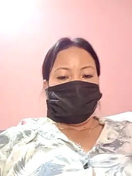 Bristy_BigBoobs Chat XXX in diretta