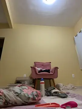 Chat +18 de Morenacarioca3 ao vivo