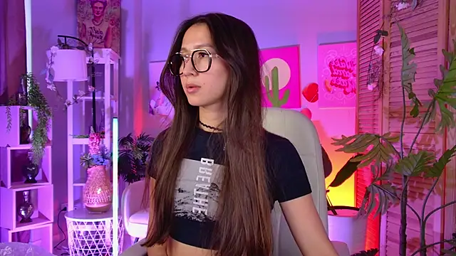 Chat XXX en directo de LanaBaker