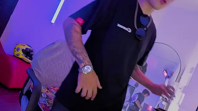 Chat +18 de angel_still_ ao vivo