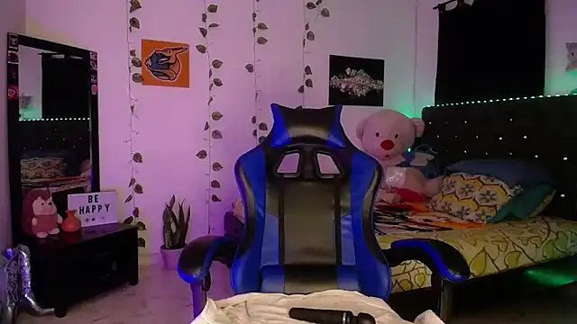 Pocahontaslovex's Live XXX Chat