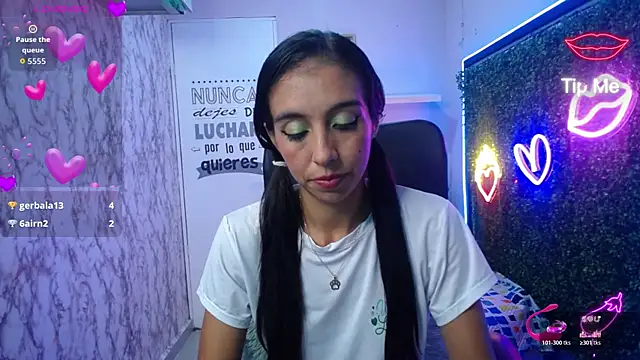 Chat XXX en directo de sandra_petite19
