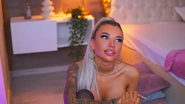 Juicy_Jessye Live XXX-Chat