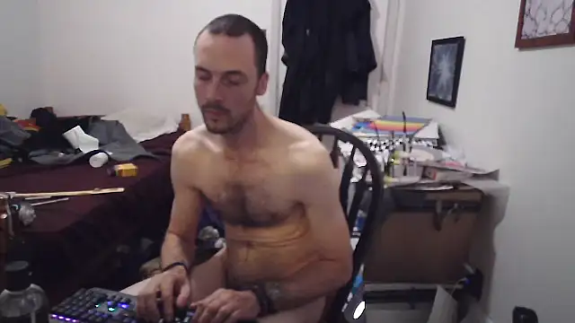 Czat XXX na żywo – JohnnyMoves