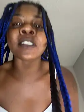 Ebony_Queeen 即時 XXX 聊天