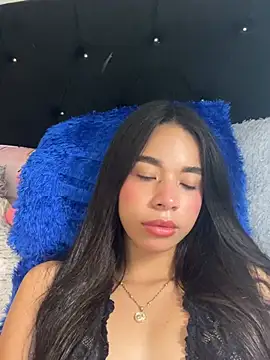 Chat XXX en directo de Milleradhara24