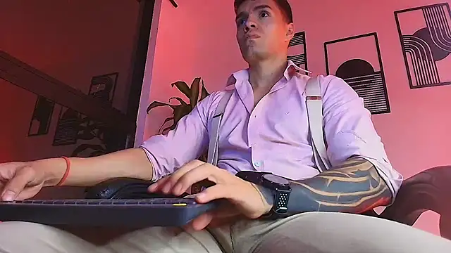 Czat XXX na żywo – ALPHA_DOMINUS_