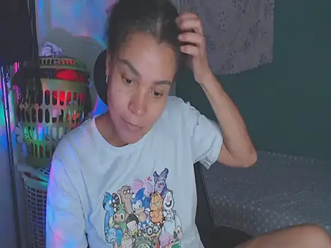 shayna_cute 即時 XXX 聊天