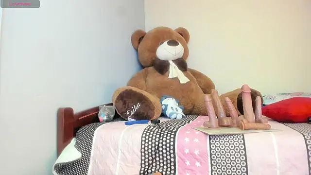 Chat +18 de cami_hot_tits ao vivo