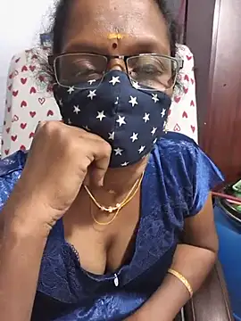 Chat XXX en directo de umashreetamil