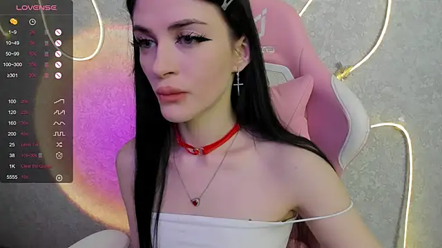 Molly_Crystall: απευθείας συνομιλία ΧΧΧ