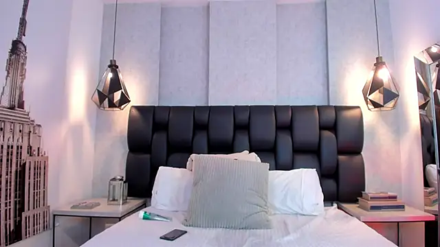 Samantha_hotly Adlı Modelin Canlı XXX Sohbeti