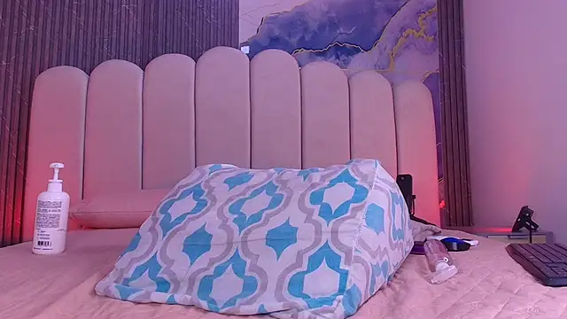 XXX chat uživo modela abbyrouss_
