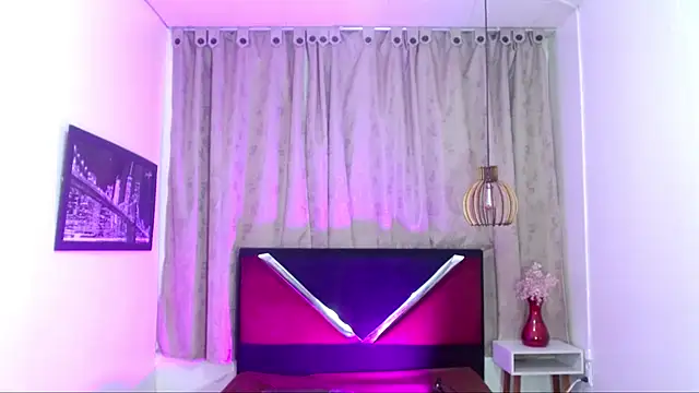Онлайн чат XXX luisa__torres