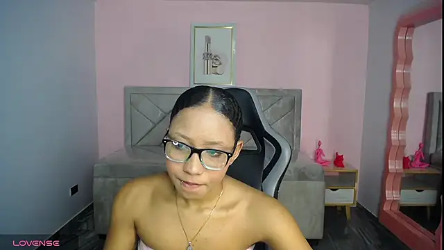 LauraKail_ch Live XXX-Chat