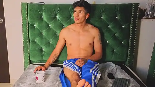 Živý XXX chat Zayn_Moretti