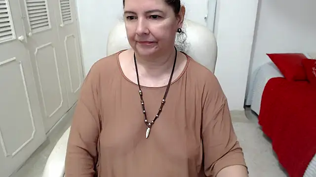 leonela_69 Live XXX-Chat