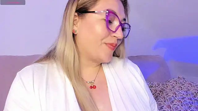 Naty_Mature_: απευθείας συνομιλία ΧΧΧ