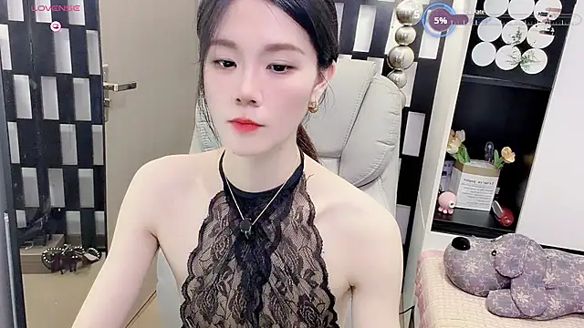 Yueyue-MM live XXX chat