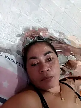 SweetChubbyMommy_02's Live XXX Chat