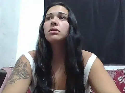 XXX chat uživo modela miasex17