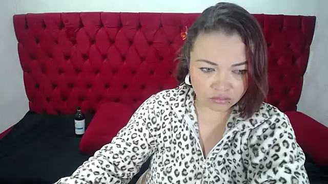 AngelicaMilf03 লাইভ XXX চ্যাট