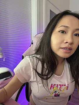 petiteTai's Live XXX Chat