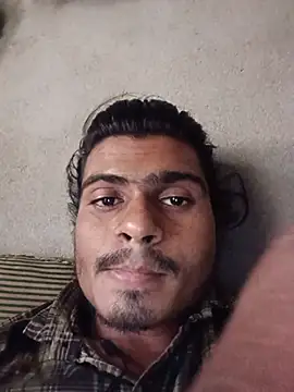 Yash_Sharma18: απευθείας συνομιλία ΧΧΧ