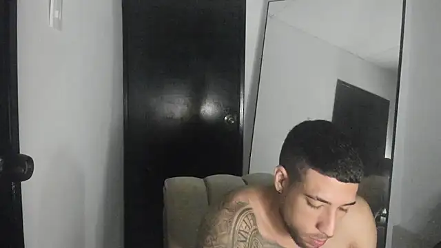 ThiagoLugon Live XXX chat