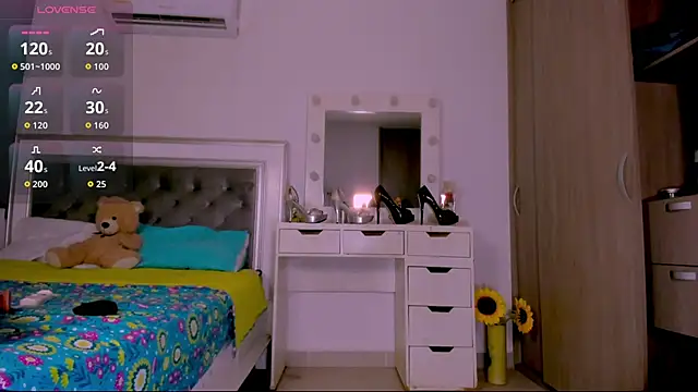 sharonDulce Chat XXX in diretta